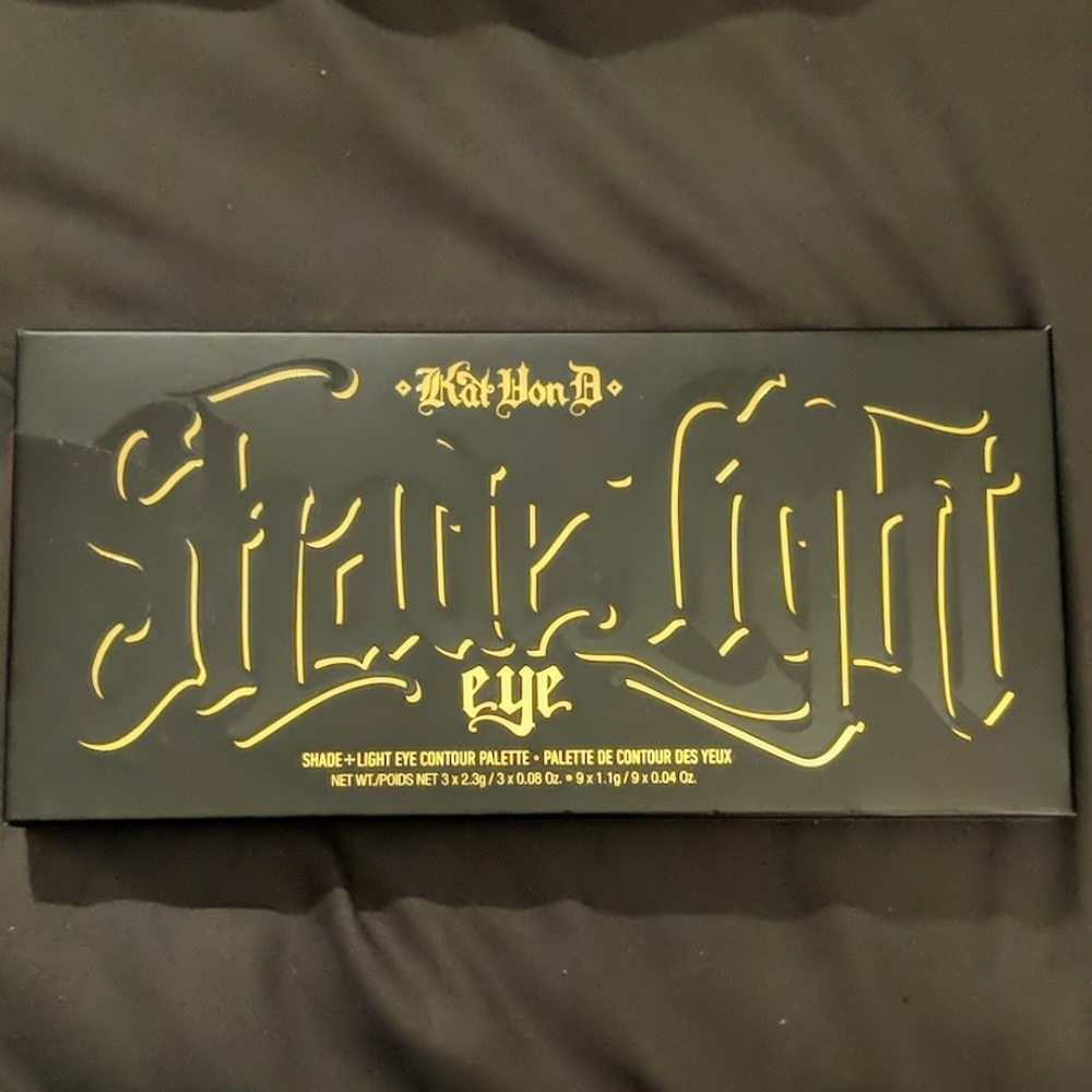 Kat von d shade + light eyeshadow palette